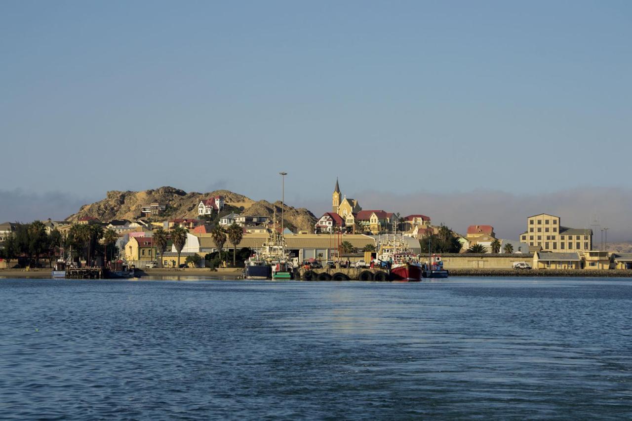 Alte Villa Boutique Hotel Lüderitz 外观 照片